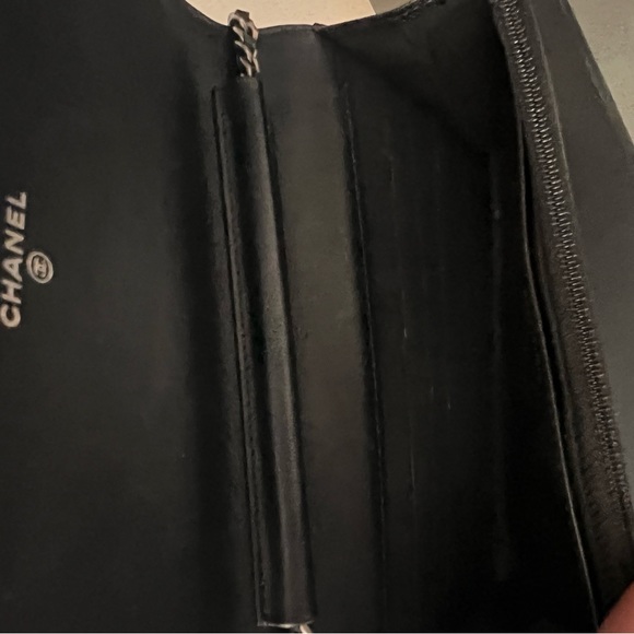 Mint Chanel boy on chain wallet in black with gunmetal chain - Picture 9 of 15